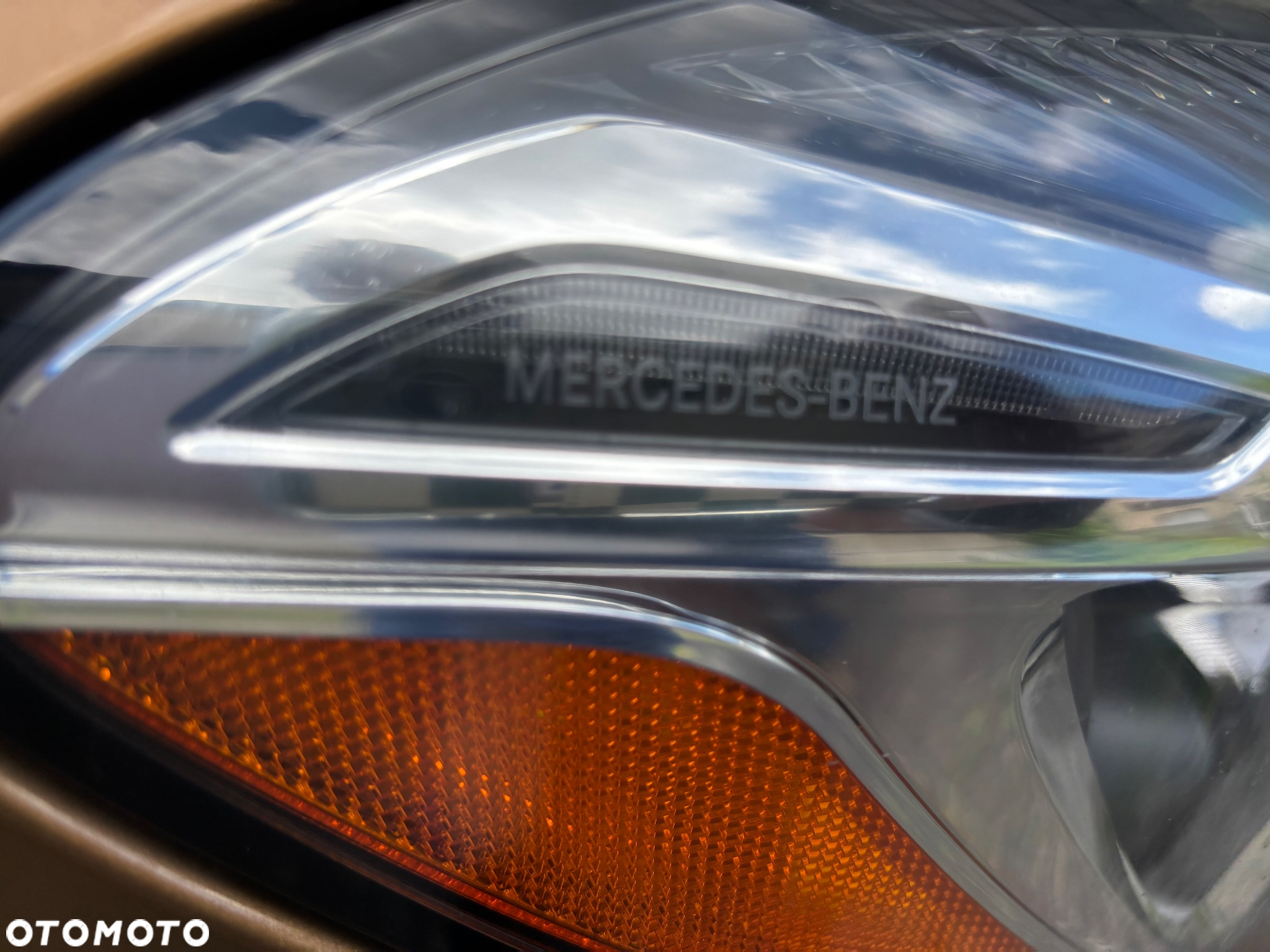 Mercedes-Benz GLA 250 4Matic 7G-DCT UrbanStyle Edition - 9