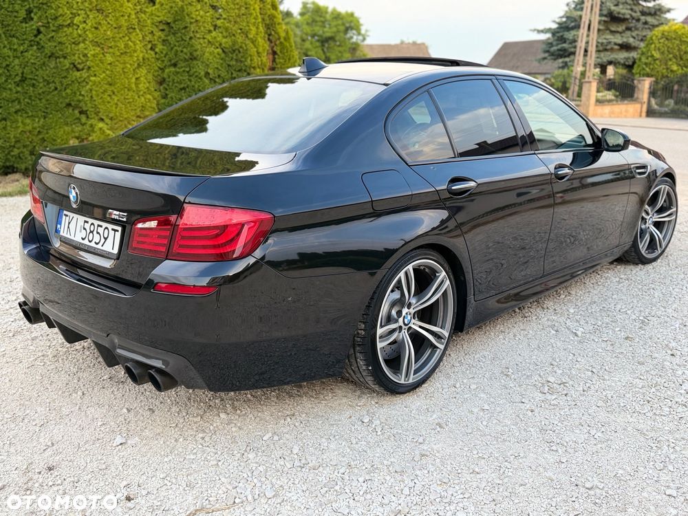BMW M5 Standard - 8