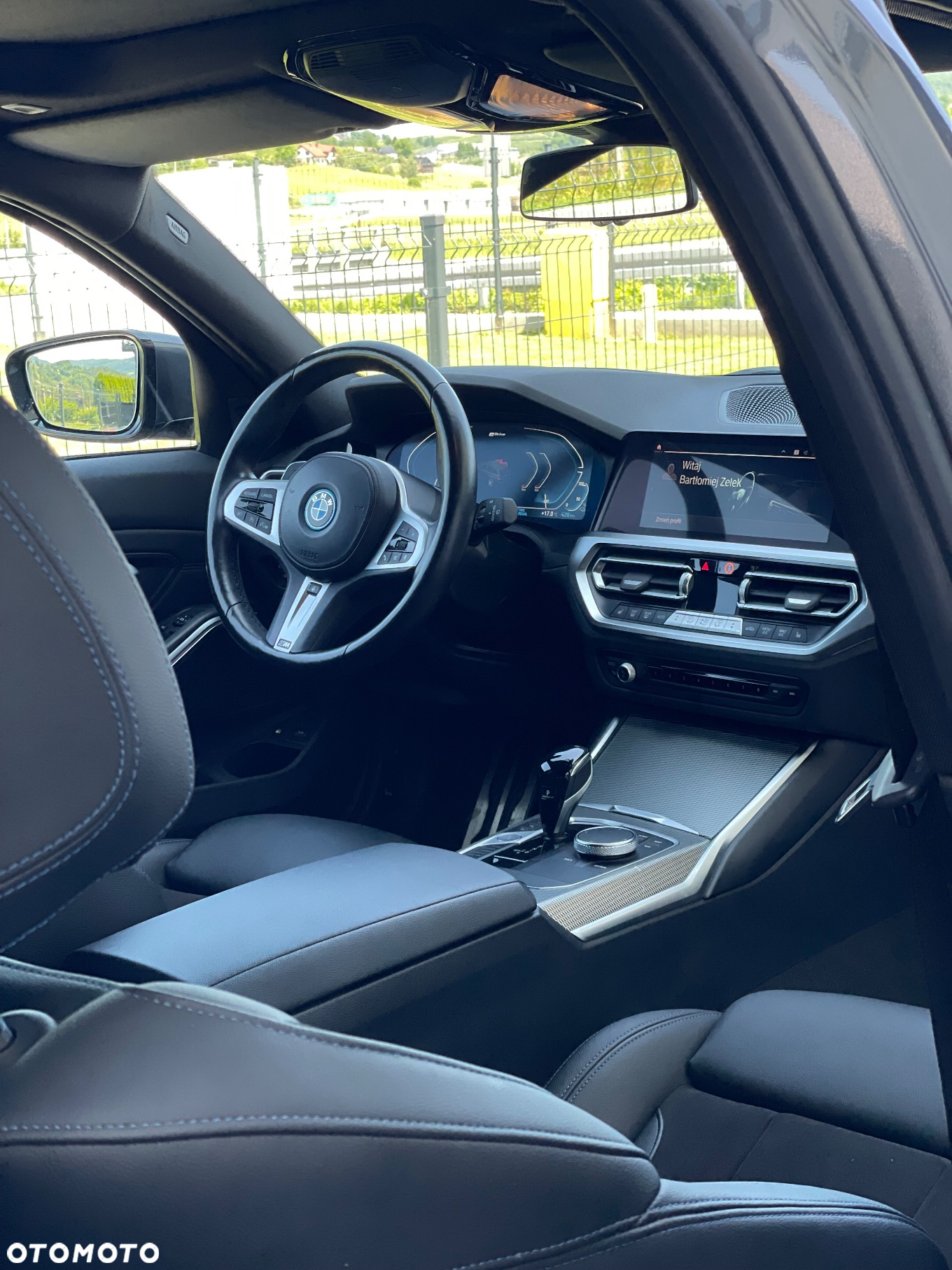 BMW Seria 3 330e Touring xDrive M Sport - 27