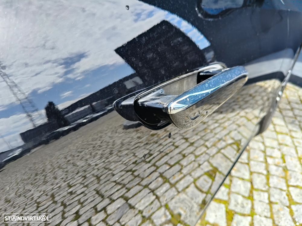 Mercedes-Benz E 300 Standard - 8