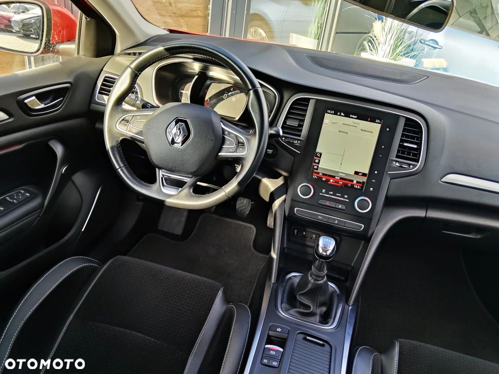 Renault Megane ENERGY TCe 130 INTENS - 22