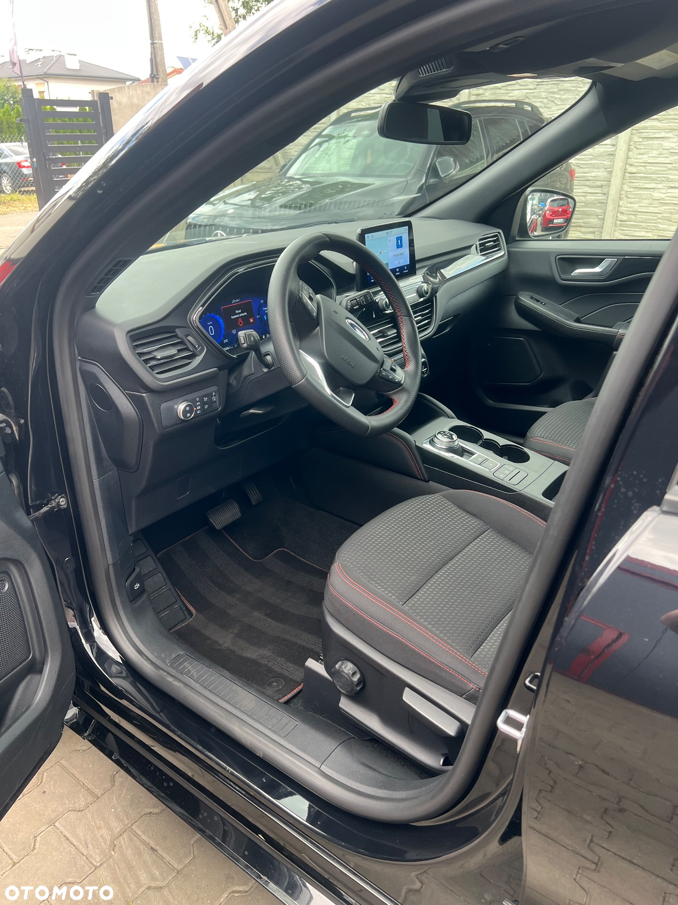 Ford Kuga 2.5 FHEV AWD ST-Line - 18