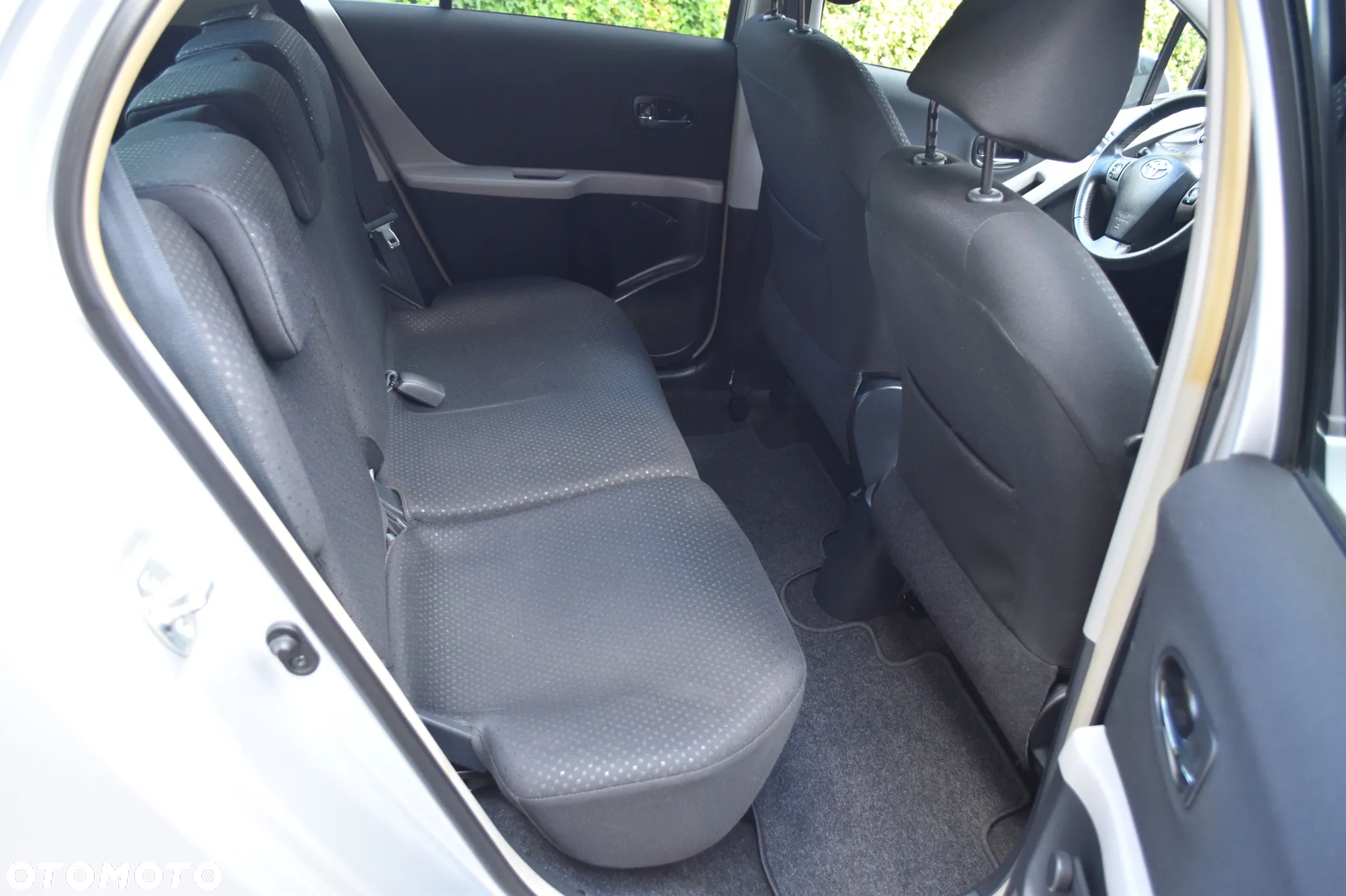 Toyota Yaris - 27