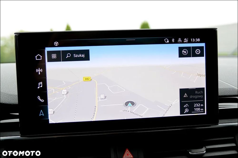 Audi A4 Avant 40 TFSI S tronic sport - 32