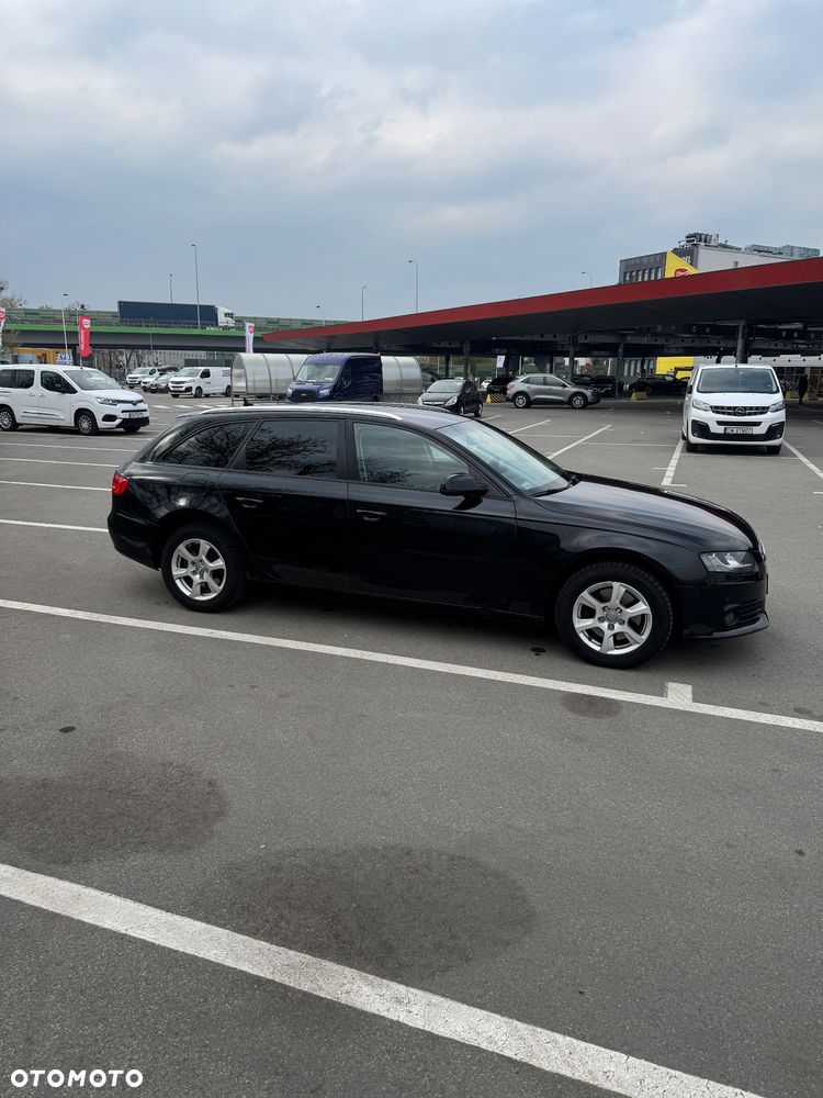 Audi A4 Avant 2.0 TDI DPF multitronic Ambiente - 5