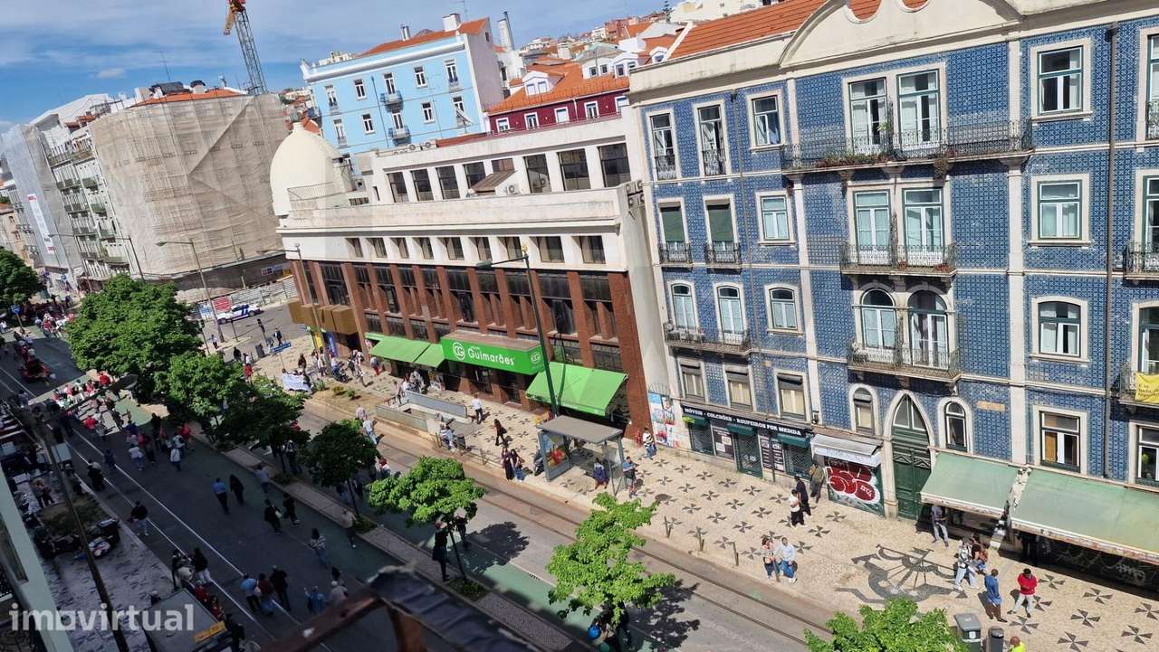 Oportunidade de Investimento T6 na Av. Almirante Reis Lisboa - Grande imagem: 2/14