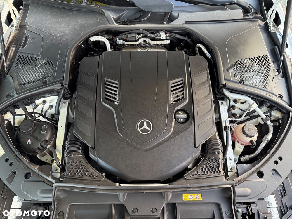 Mercedes-Benz Klasa S 580 4Matic L 9G-TRONIC - 16