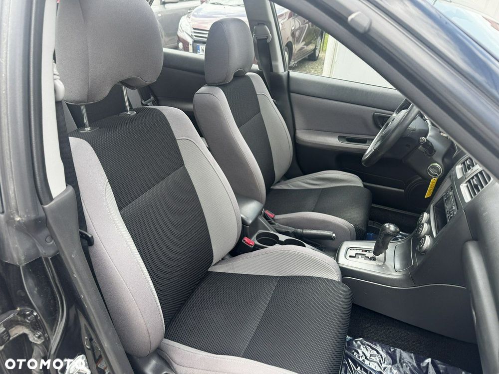 Subaru Impreza SW 2.0 RS - 32