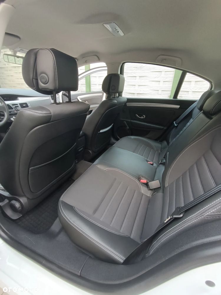 Renault Laguna 2.0 Authentique - 21