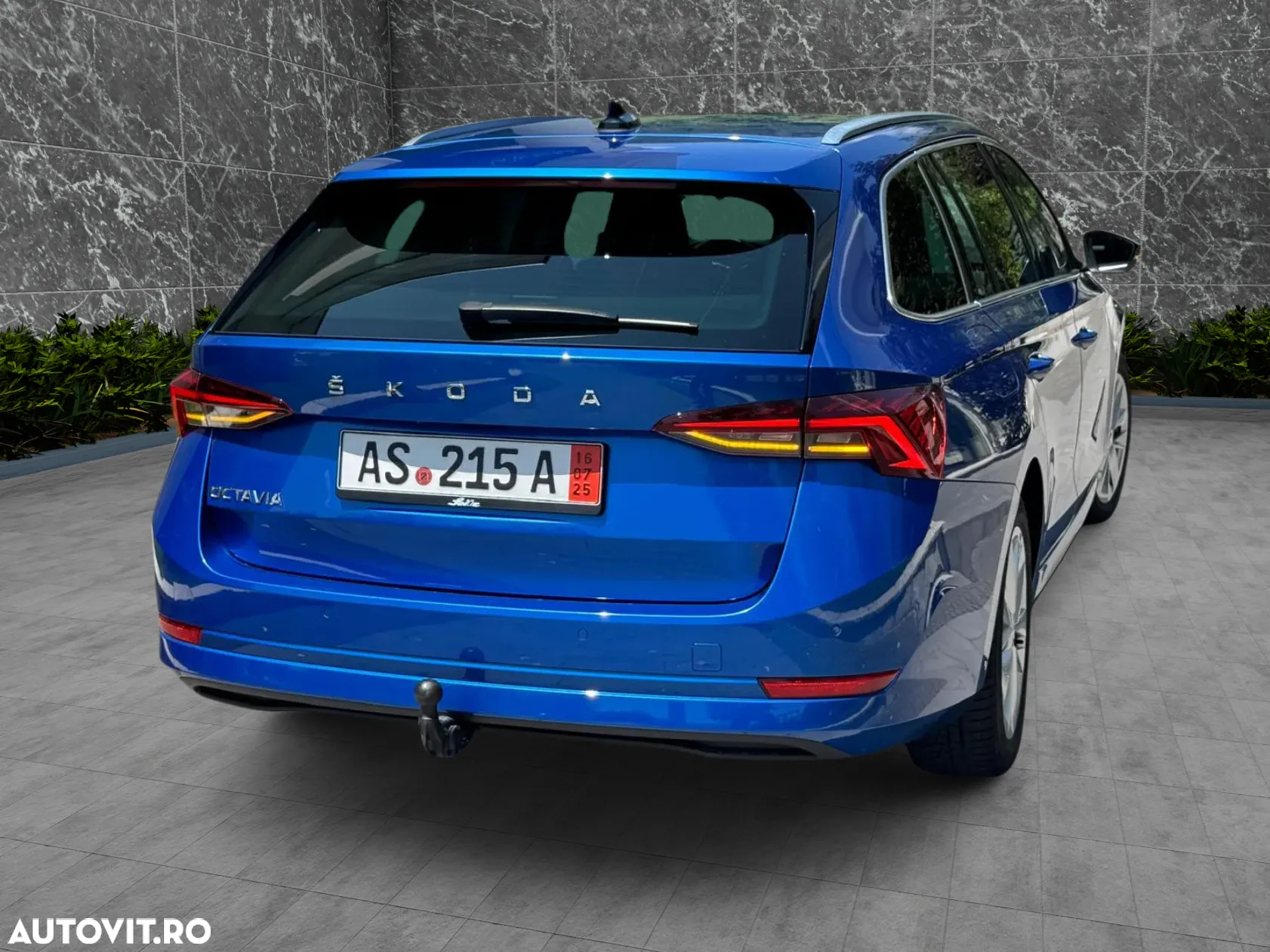 Skoda Octavia 2.0 TDI DSG First Edition - 6