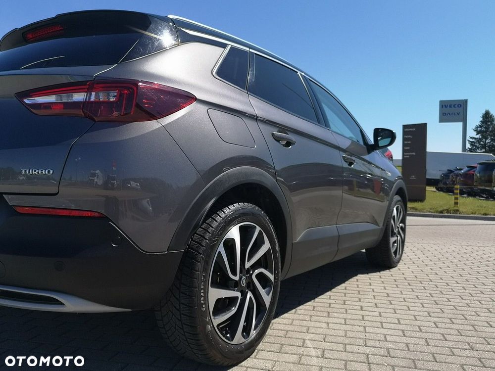 Opel Grandland X 1.2 T GPF Ultimate S&S - 12