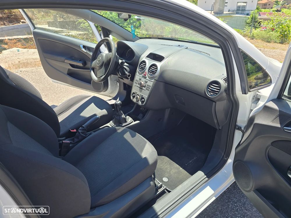 Opel Corsa 1.3 CDTI Enjoy EcoFLEX - 10