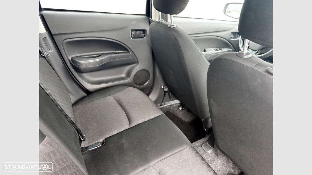 Mitsubishi Space Star 1.2 Connect Edition - 16