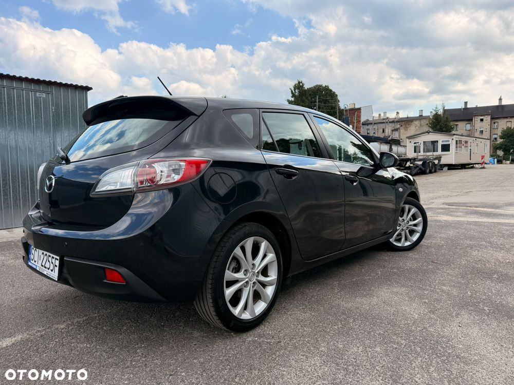 Mazda 3 1.6 Exclusive + - 3