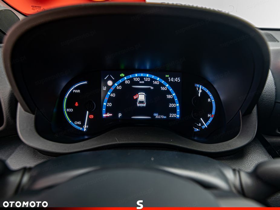 Toyota Yaris Cross - 13