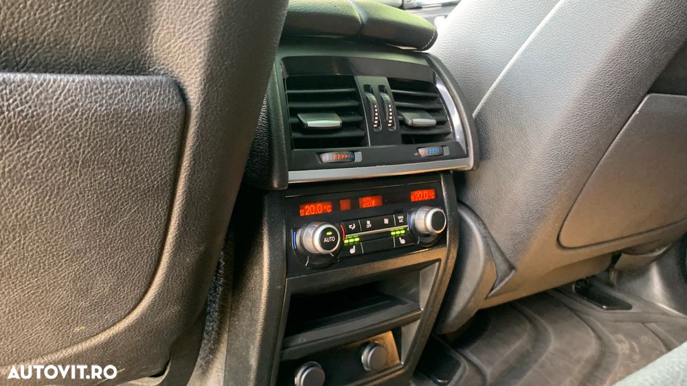 BMW X5 M M50d - 28