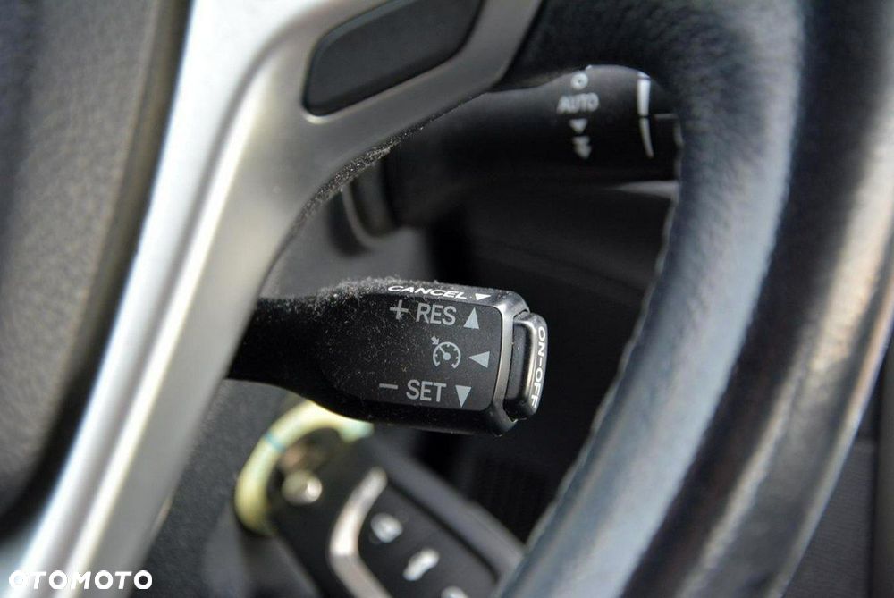 Toyota Avensis 2.0 D-4D Comfort - 30