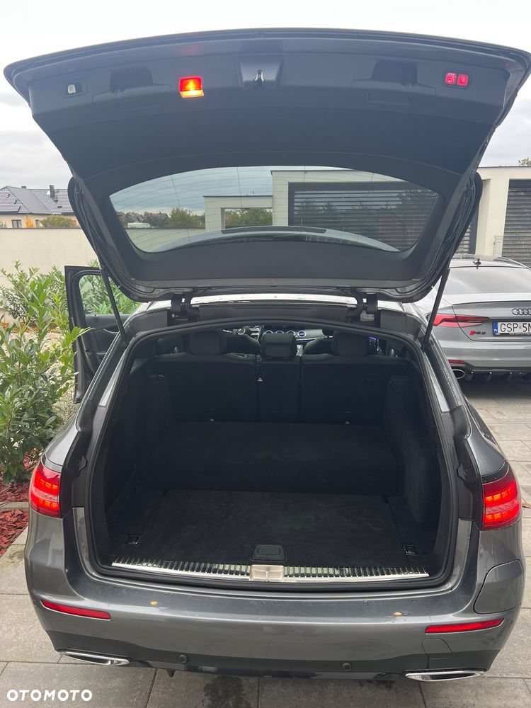 Mercedes-Benz Klasa E 300 AMG/Avantgarde - 8