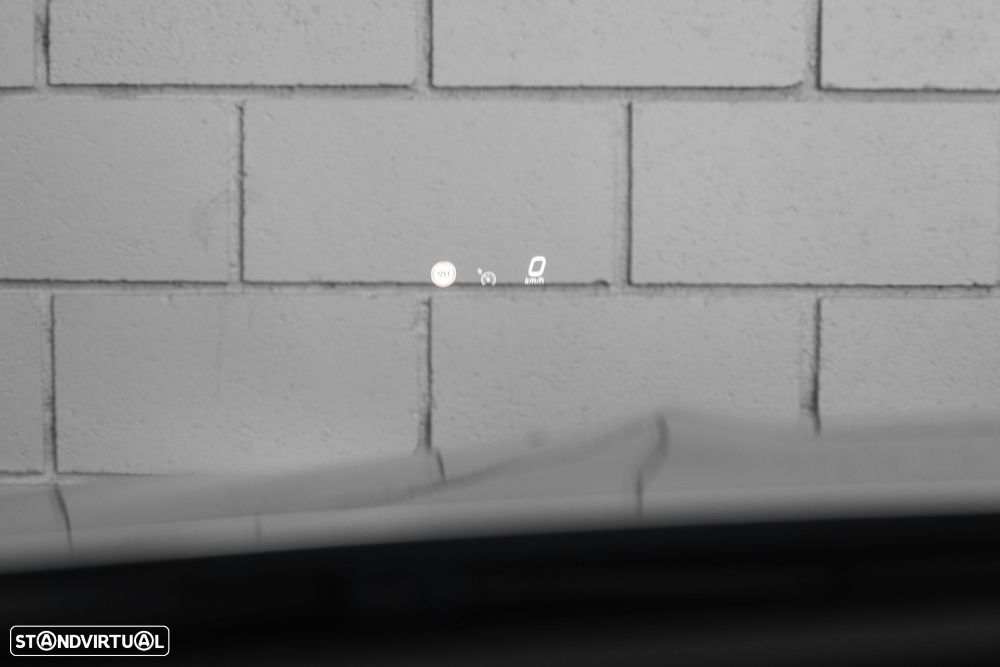 Mercedes-Benz C 300 e T 9G-TRONIC AMG Line - 42