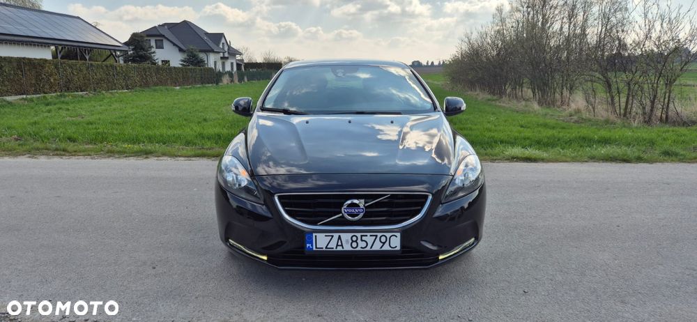 Volvo V40 D2 Powershift Momentum - 1
