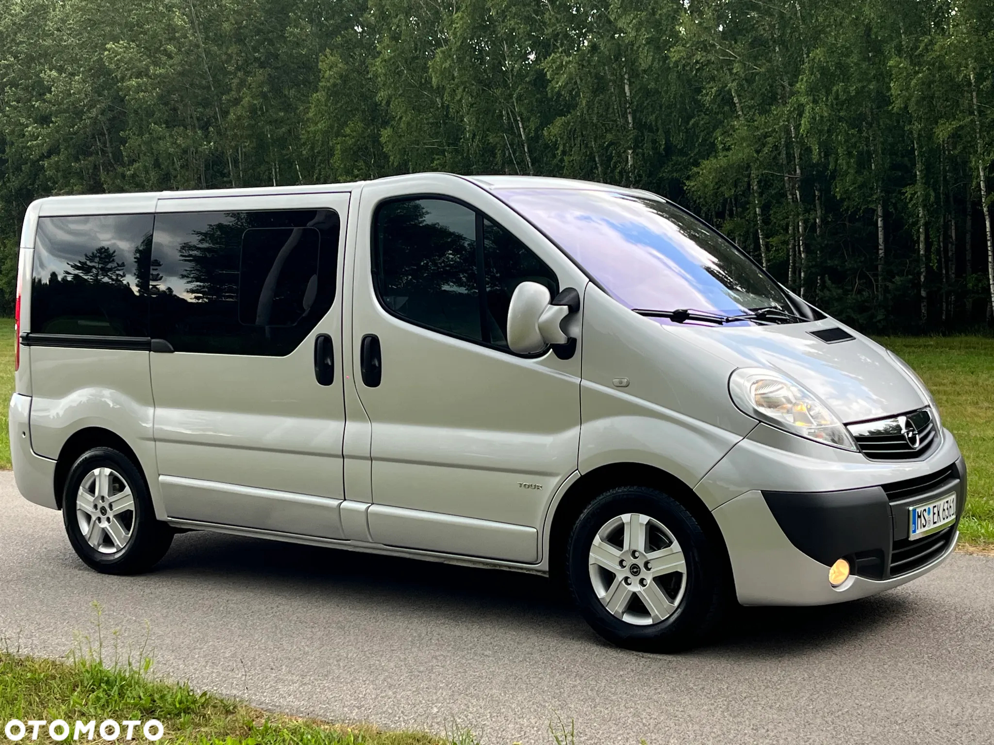 Opel Vivaro L1H1 Tour Cosmo - 3
