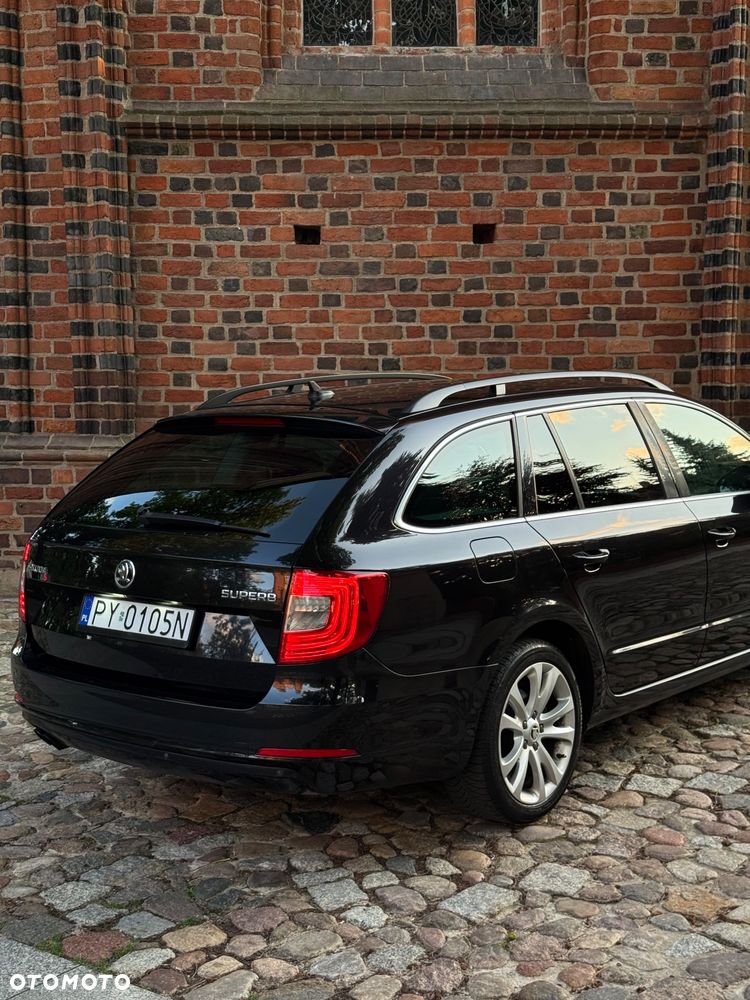 Skoda Superb 2.0 TDI Active DSG - 2