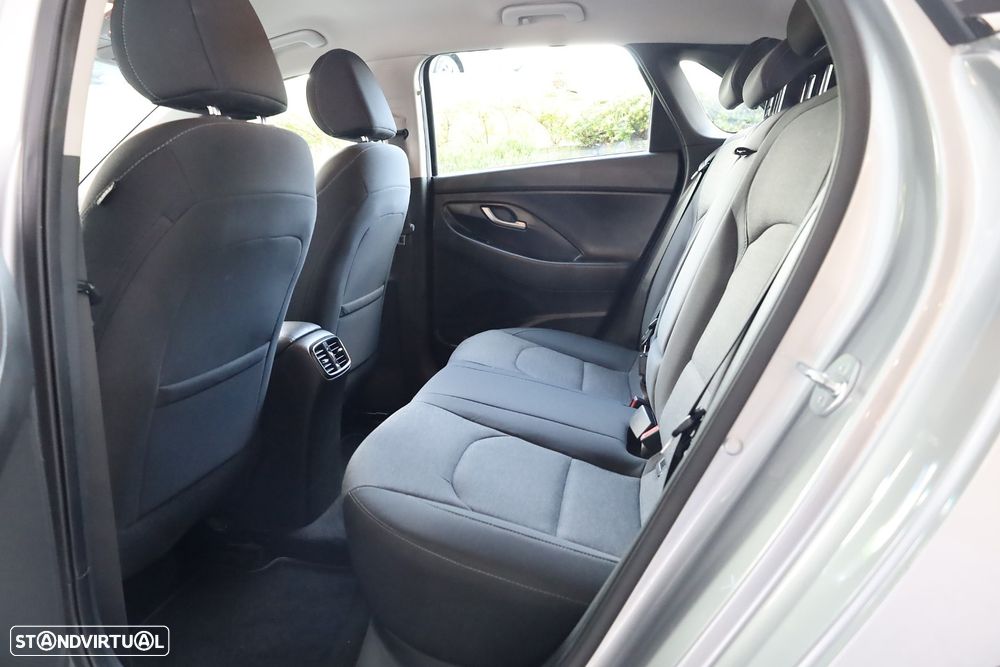 Hyundai i30 1.0 T-GDI Style Plus - 29