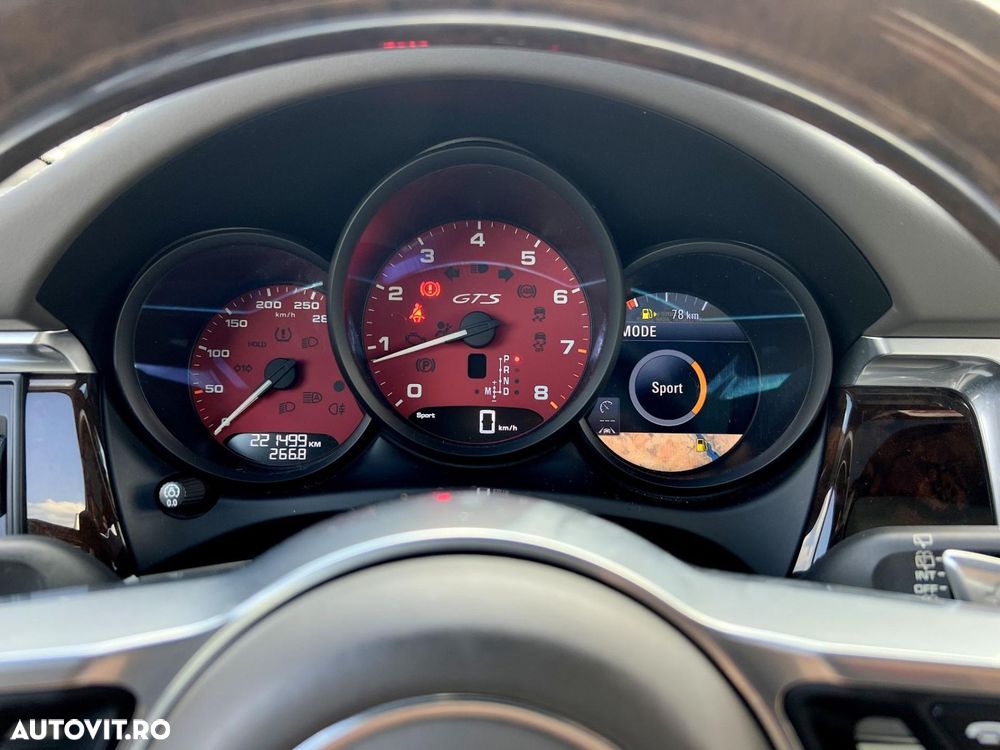 Porsche Macan GTS PDK - 36