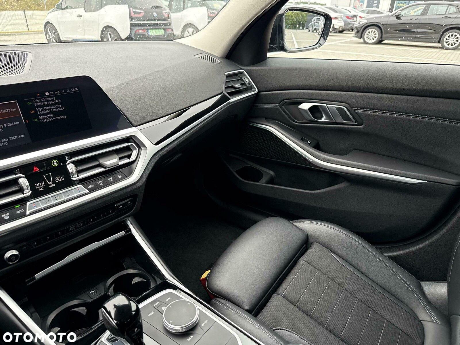 BMW Seria 3 320d Sport Line - 26