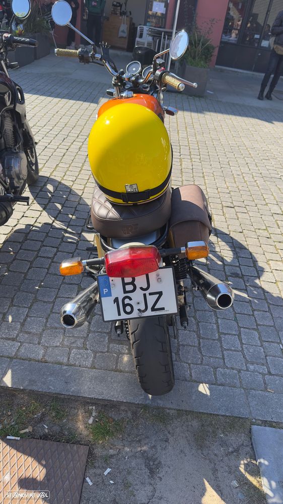 Royal Enfield Interceptor 650 - 7