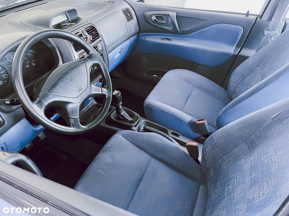 Mitsubishi Space Star 1.3 Comfort - 18