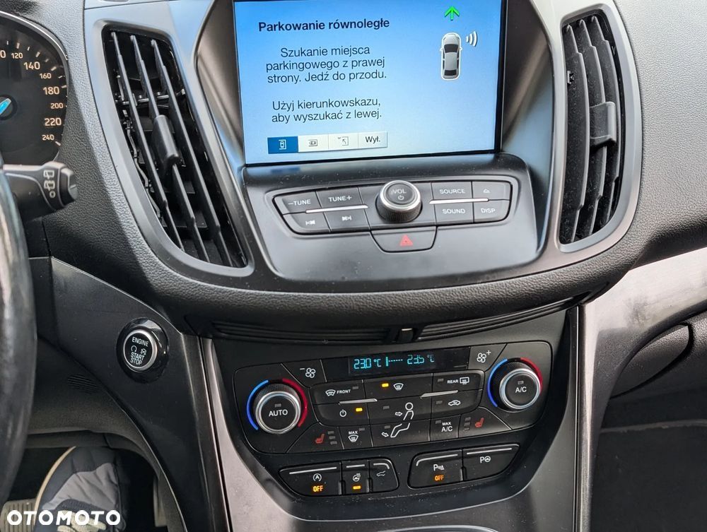 Ford Kuga - 5