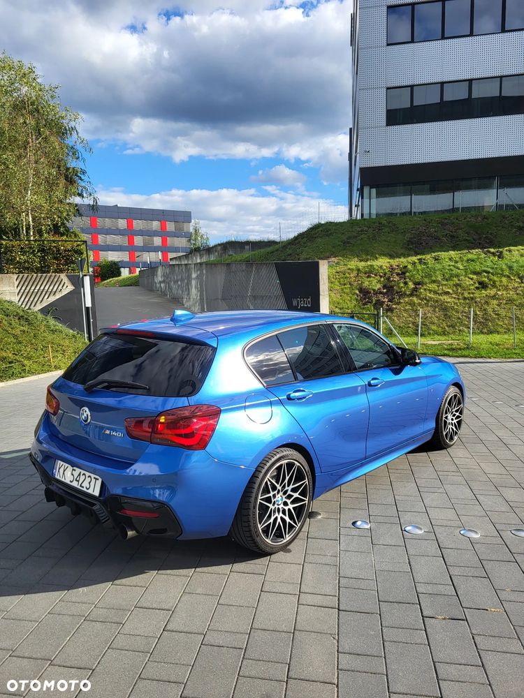 BMW Seria 1 M140i xDrive Shadow sport - 8