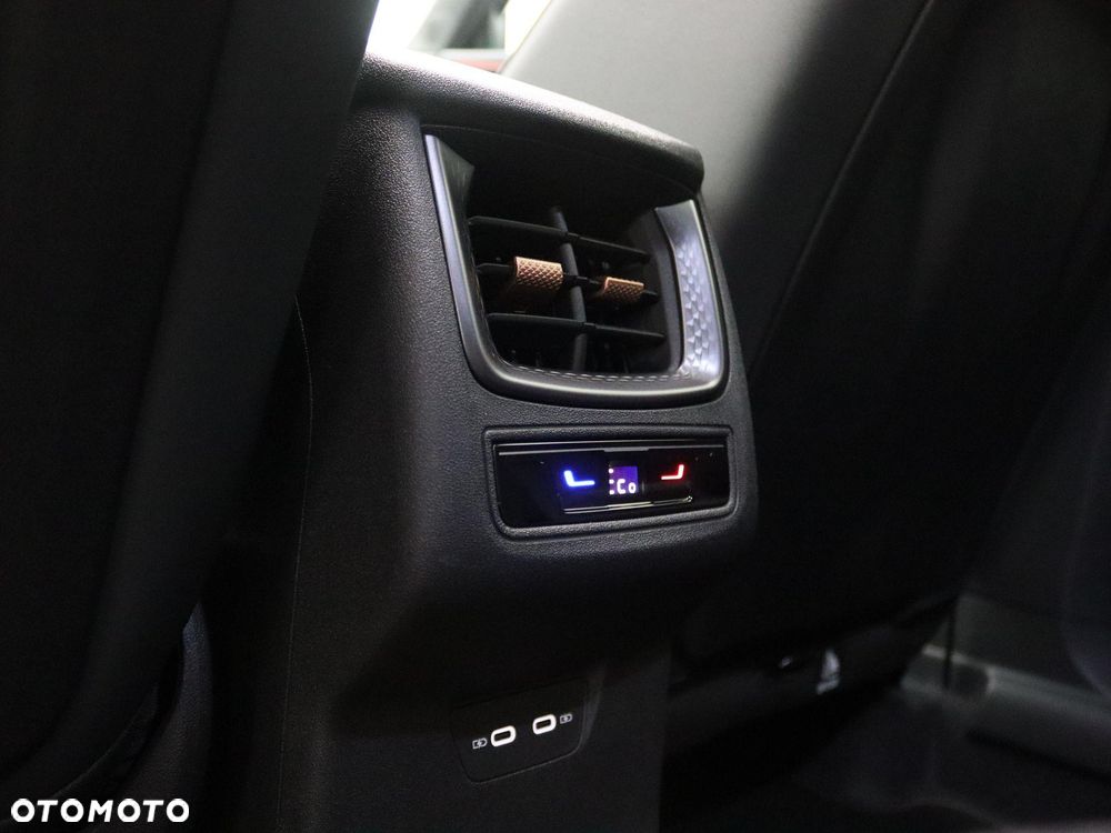 Cupra Terramar 1.5 eHybrid PHEV Advantage Edition DSG - 38