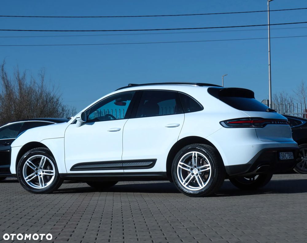 Porsche Macan - 37