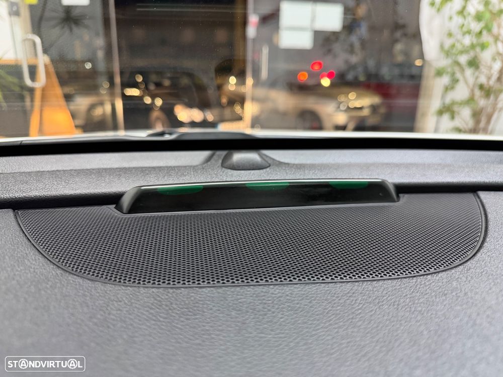 Kia Niro 1.6 GDi HEV EX - 33