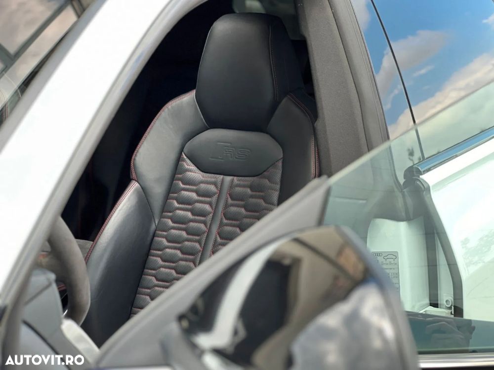 Audi RS Q8 - 13