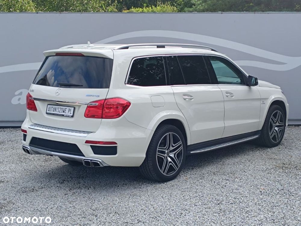 Mercedes-Benz GL - 14