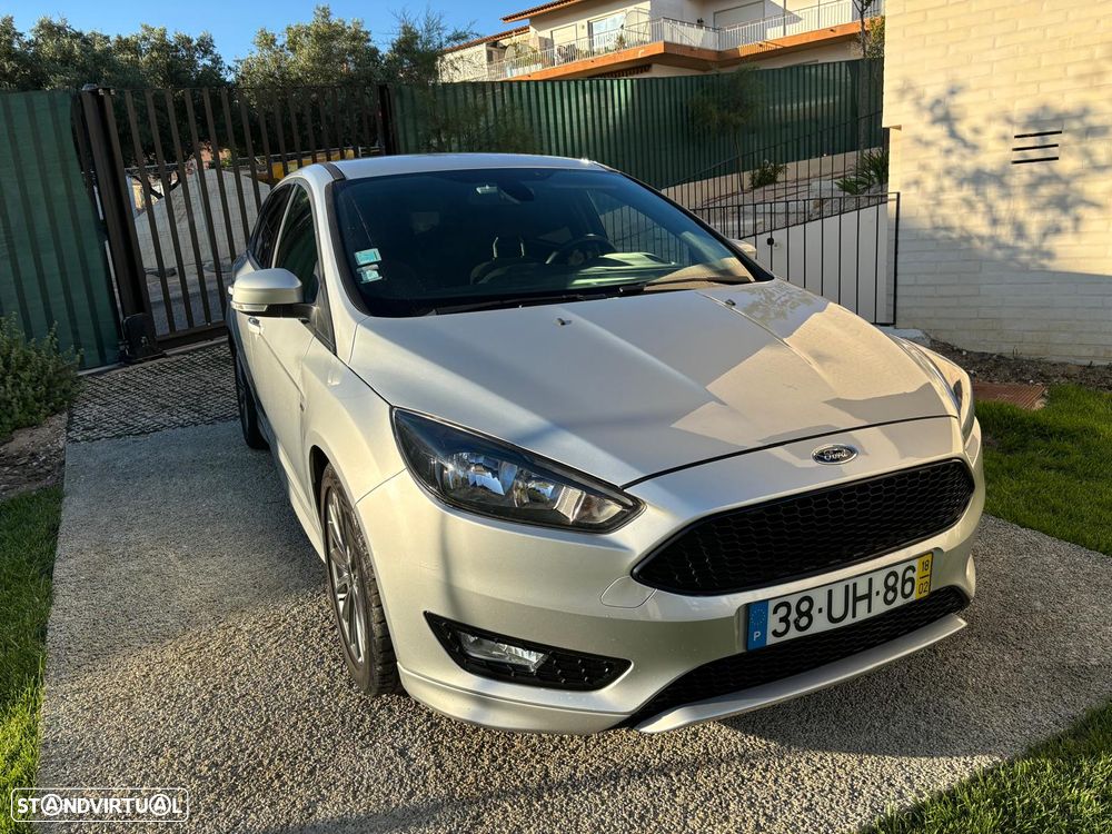 Ford Focus 1.0 EcoBoost ST-Line - 3