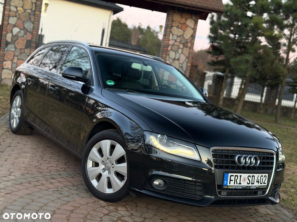 Audi A4 Avant - 22