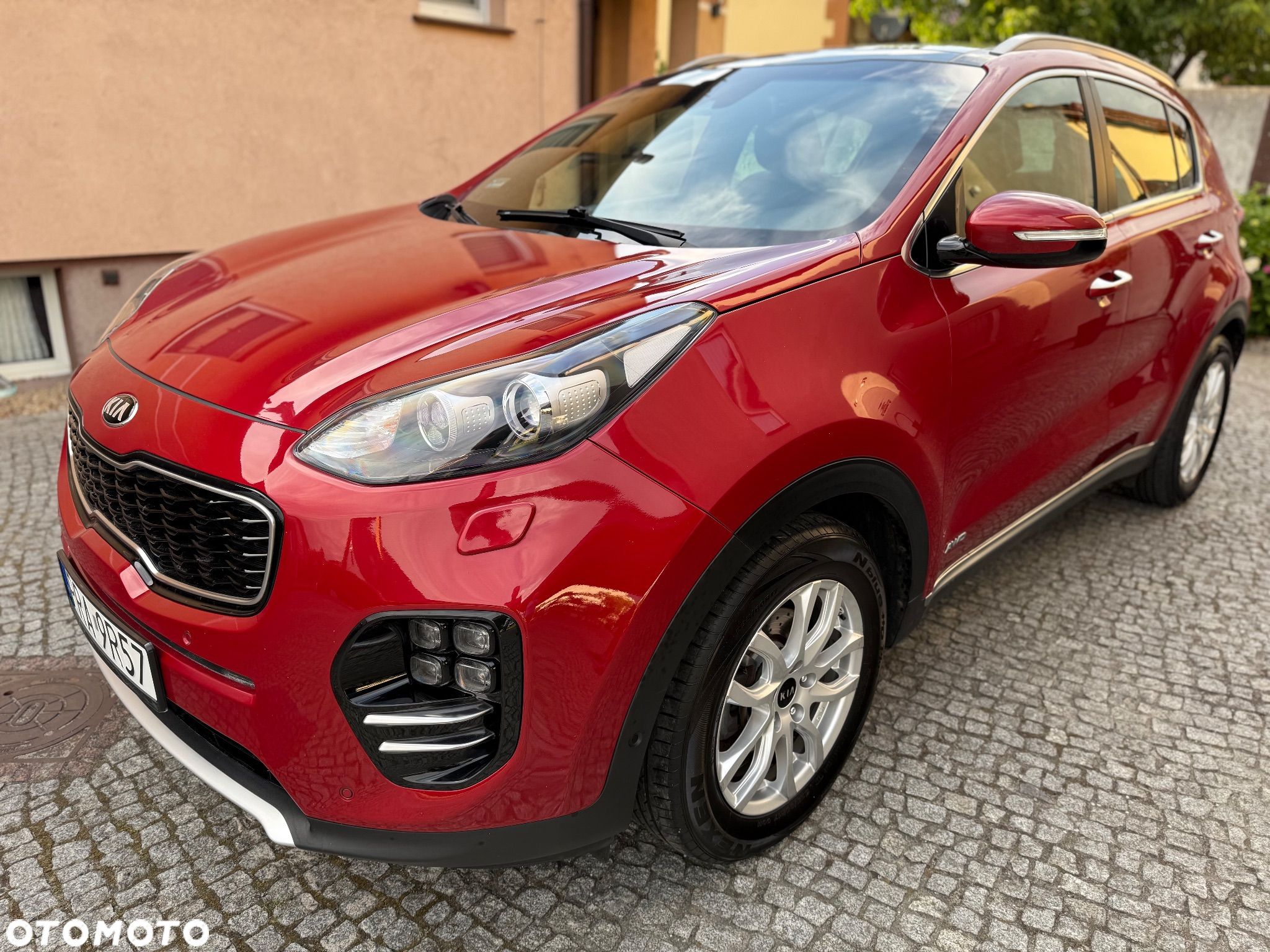 Kia Sportage 2,0 CRDI AWD GT Line - 1