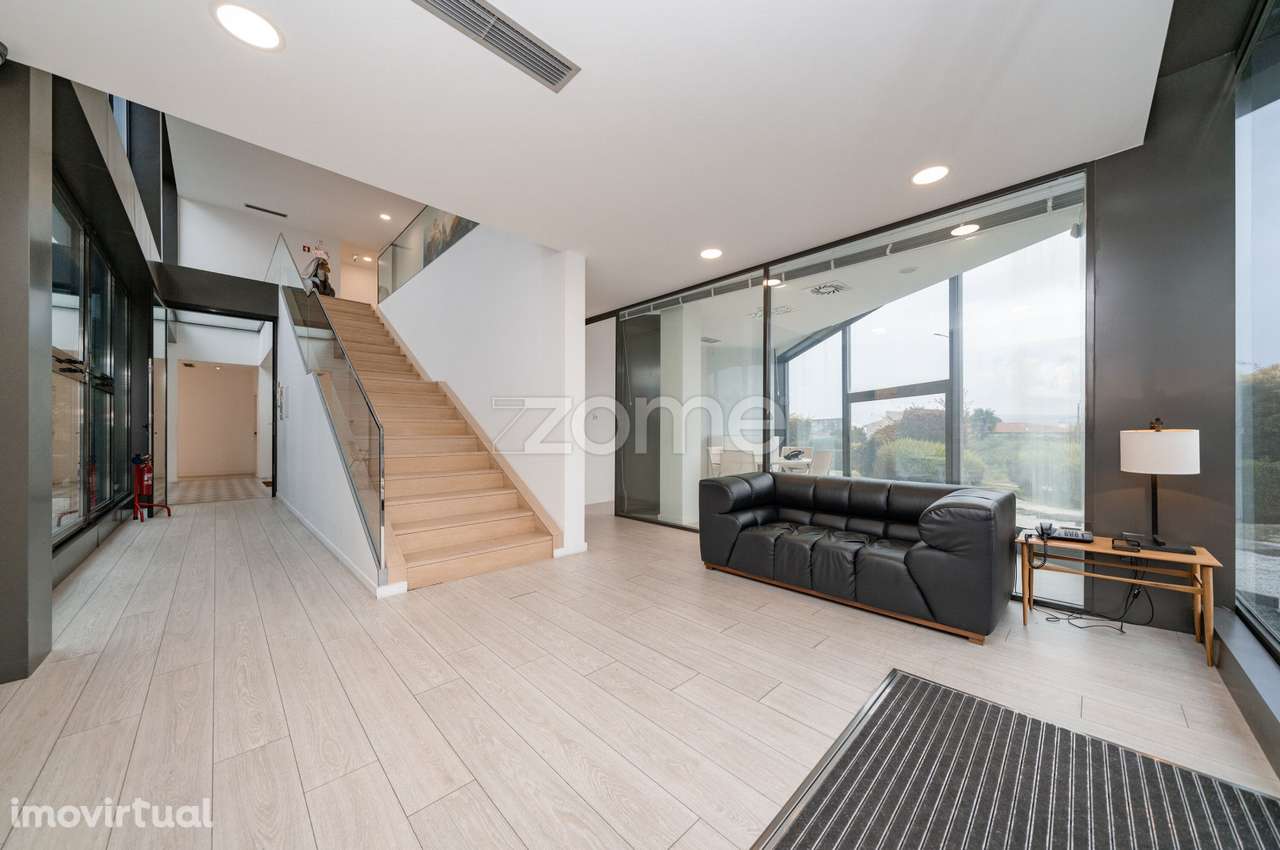 Pavilhão Industrial c/4.026m² em Vila Nova, Barcelos - Grande imagem: 3/46