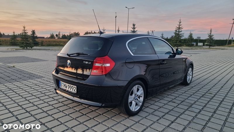 BMW Seria 1 118d DPF Edition Sport - 38