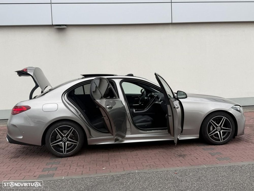 Mercedes-Benz C 300 d AMG Line - 32