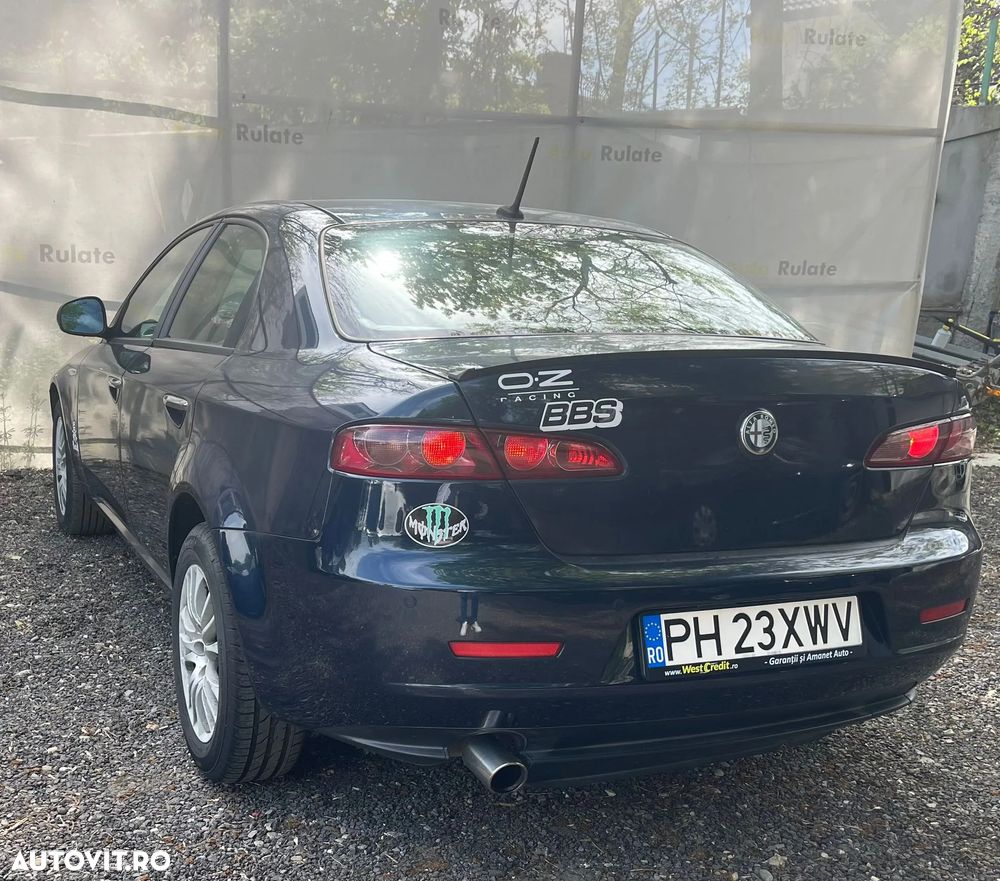 Alfa Romeo 159 - 6