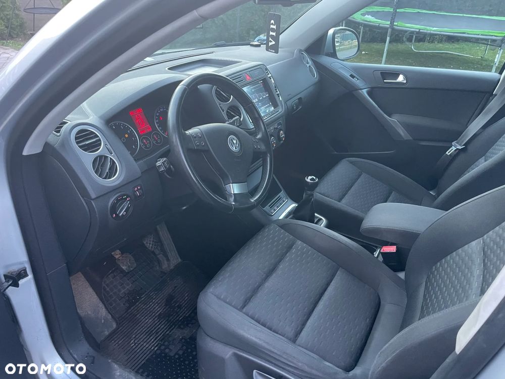 Volkswagen Tiguan 2.0 TSI 4Mot Sport&Style - 4