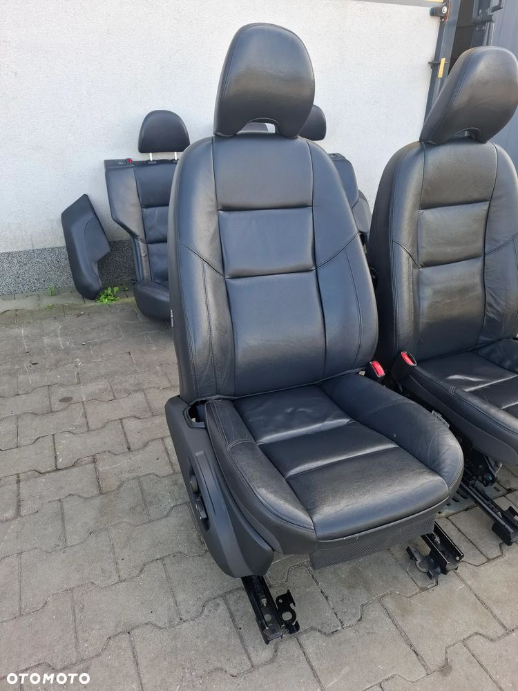 Fotele skóra z boczkami komplet Volvo V50  podgrzewane 2010 rok - 4