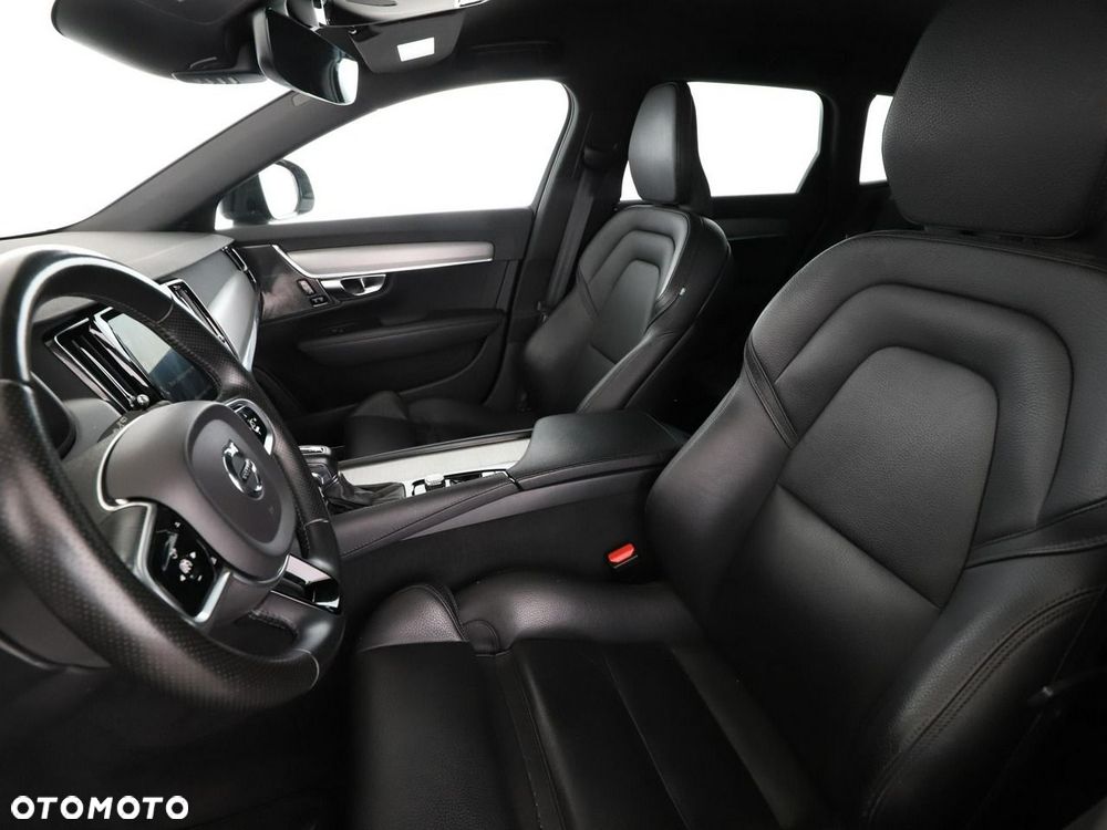 Volvo V90 Cross Country T5 AWD Pro - 14