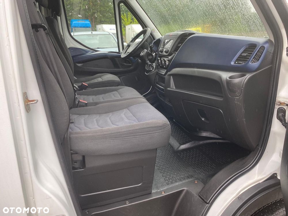 Iveco Daily - 16