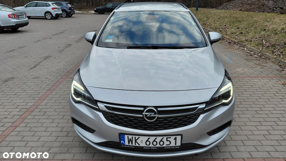 Opel Astra 1.6 CDTI Enjoy S&S - 2